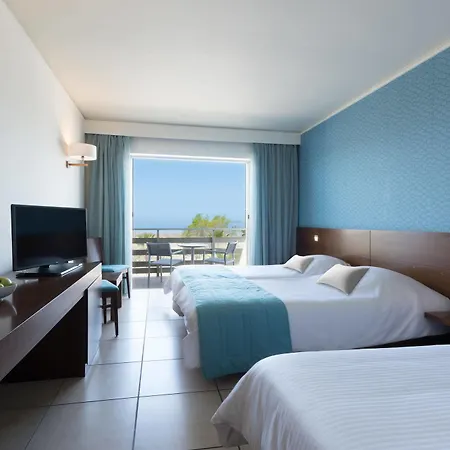 Hotel Blue Lagoon 5*